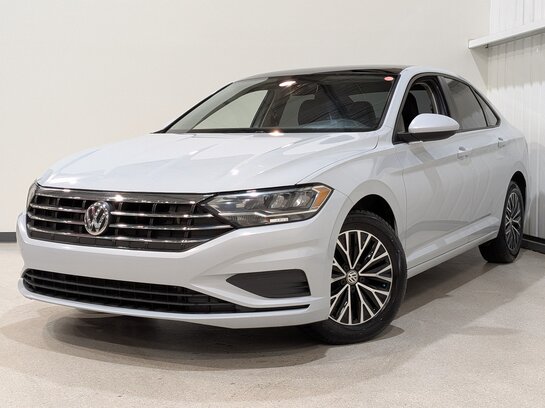Volkswagen Jetta Highline Manual 2019 Gris